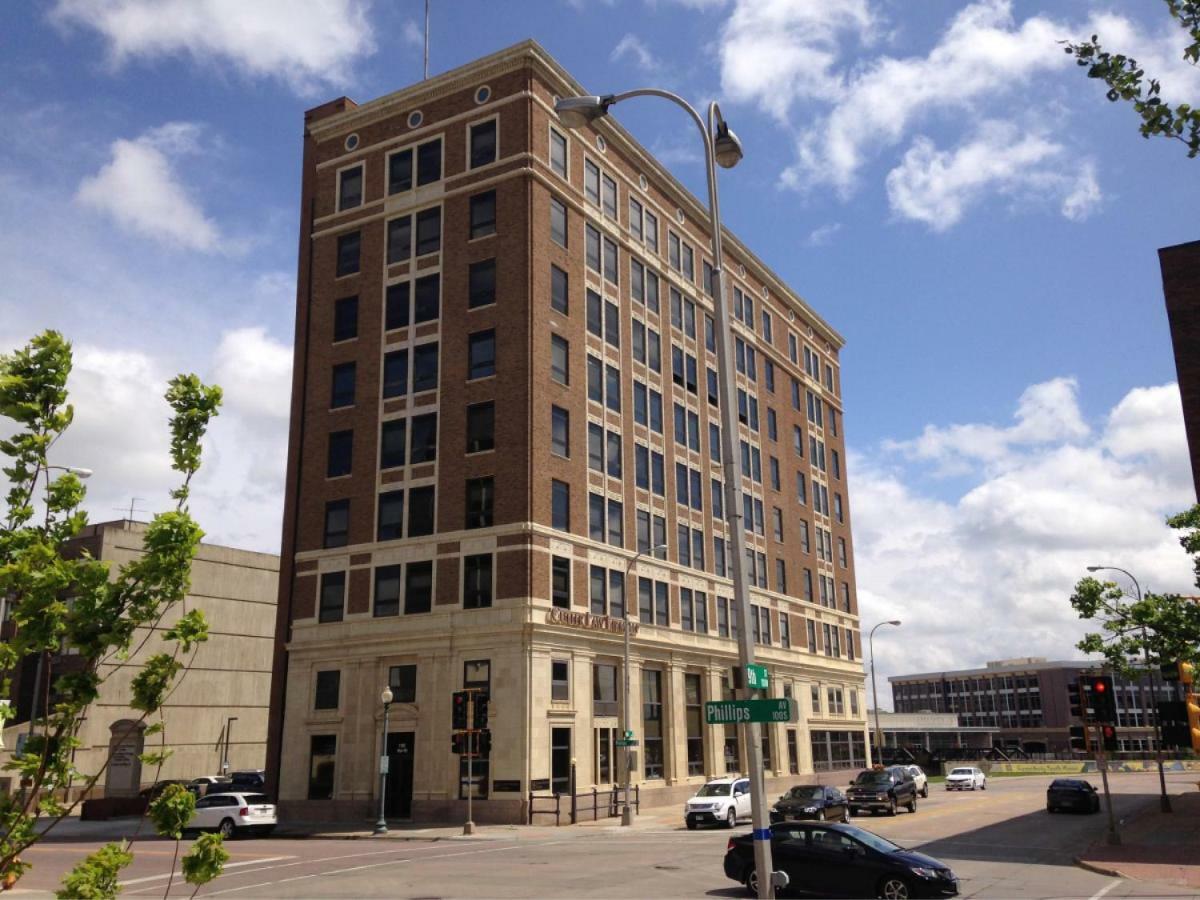 Hotel On Phillips Sioux Falls Exterior photo